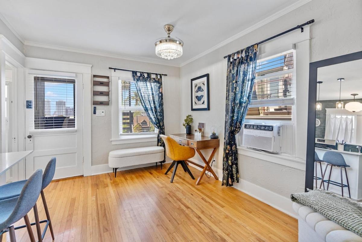 Apartment The Downtown Carriage Flat